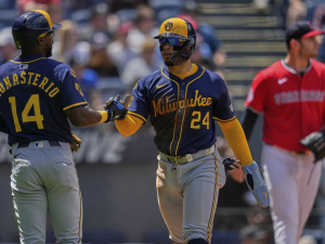 William-Contreras-presente-en-victoria-de-Milwaukee.png
