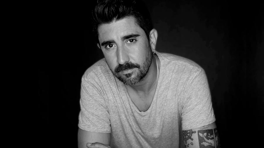 Álex Ubago