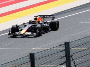 Verstappen-se-aduena-del-Sprint-del-GP-de-Belgica.jpg