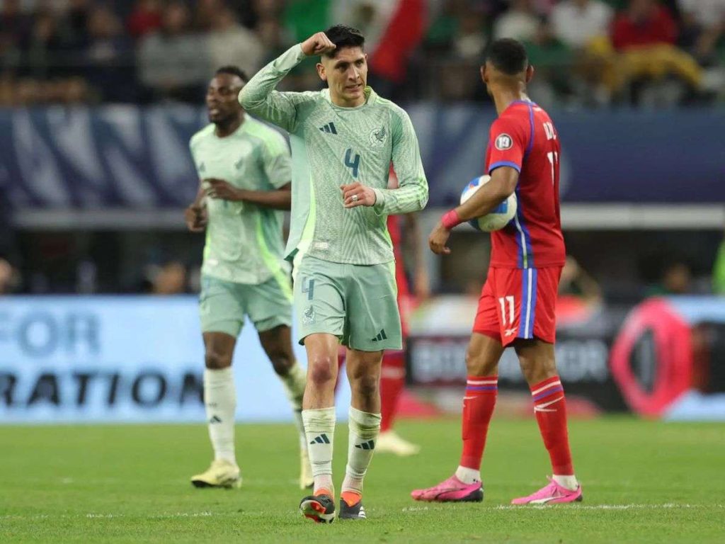 Edson-Alvarez-pone-rumbo-a-Turkiye.jpg