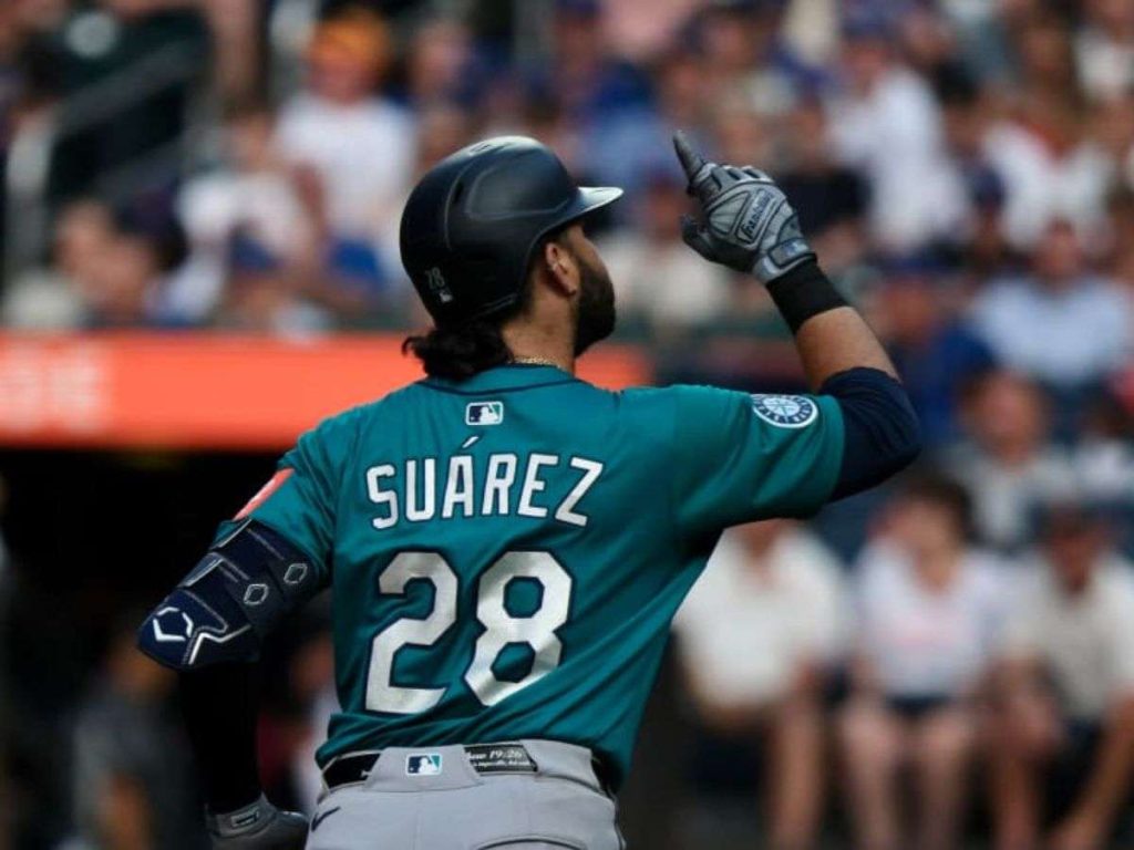 Eugenio-Suarez-sigue-con-su-historia-en-MLB.jpg