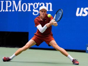 Jannik-Sinner-con-paso-firme-en-el-US-Open.jpg