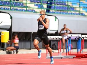 Kelvis-Padrino-volo-en-nacional-de-atletismo.jpg