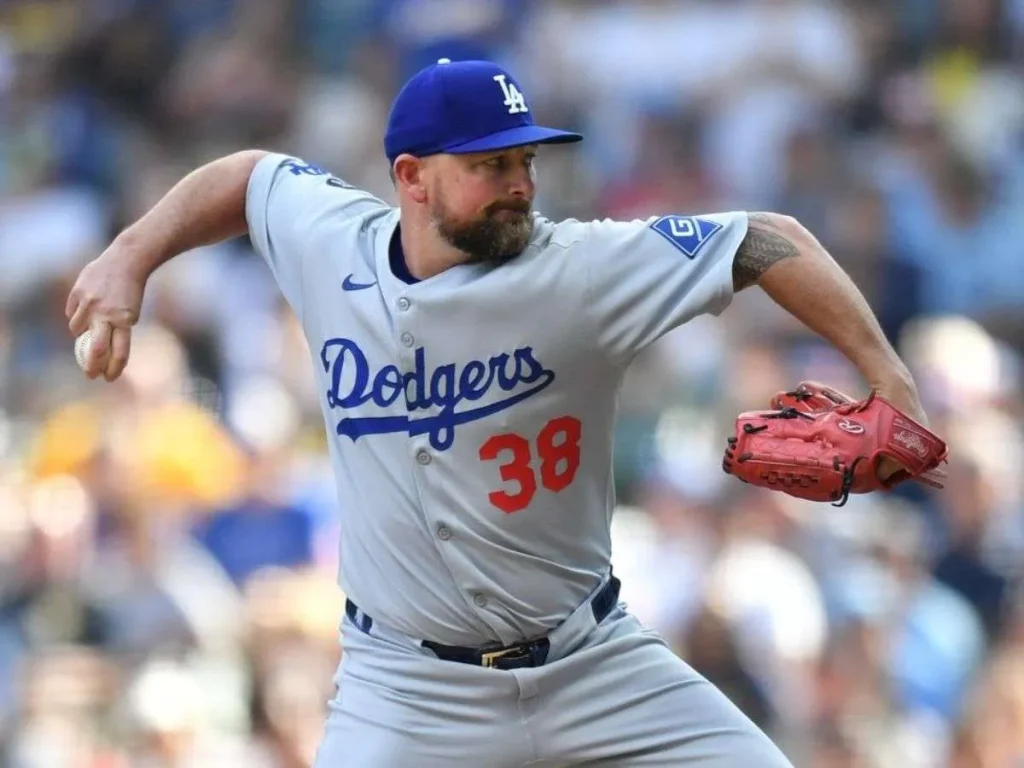 Kirby-Yates-es-reactivado-por-Dodgers-de-la-lista-de.jpg