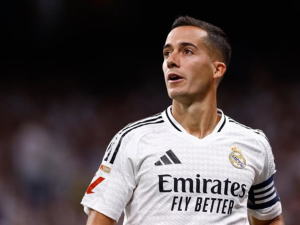 Lucas-Vazquez-cerca-del-Leverkusen.png