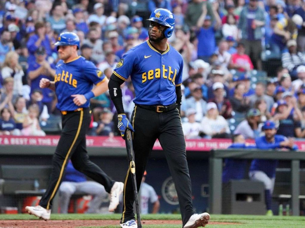 Marineros-activan-a-Victor-Robles-de-la-lista-de-lesionados.jpg