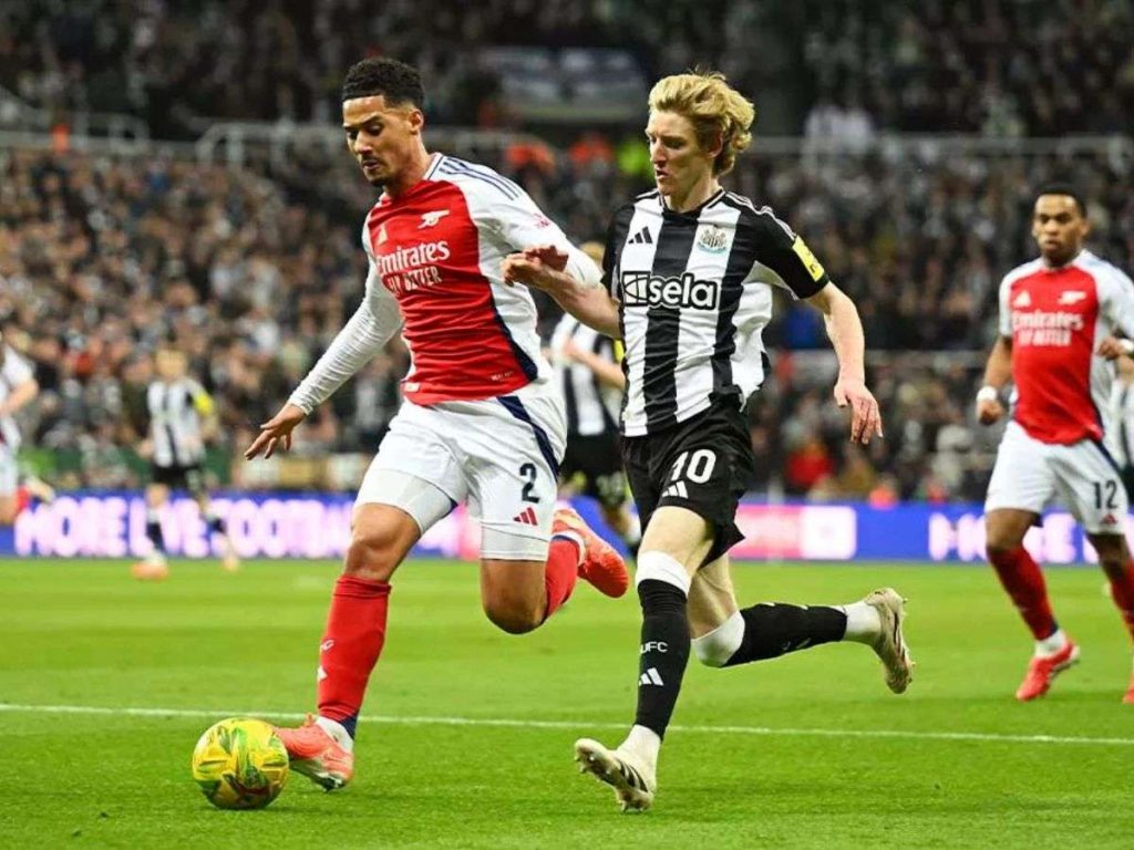 William-Saliba-extiende-su-contrato-con-Arsenal.jpg