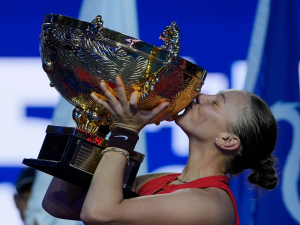 Amanda-Anisimova-es-campeona-del-Abierto-de-China.png
