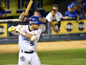 Andrelton-Simmons-se-gozo-su-primer-Caracas-Magallanes.png