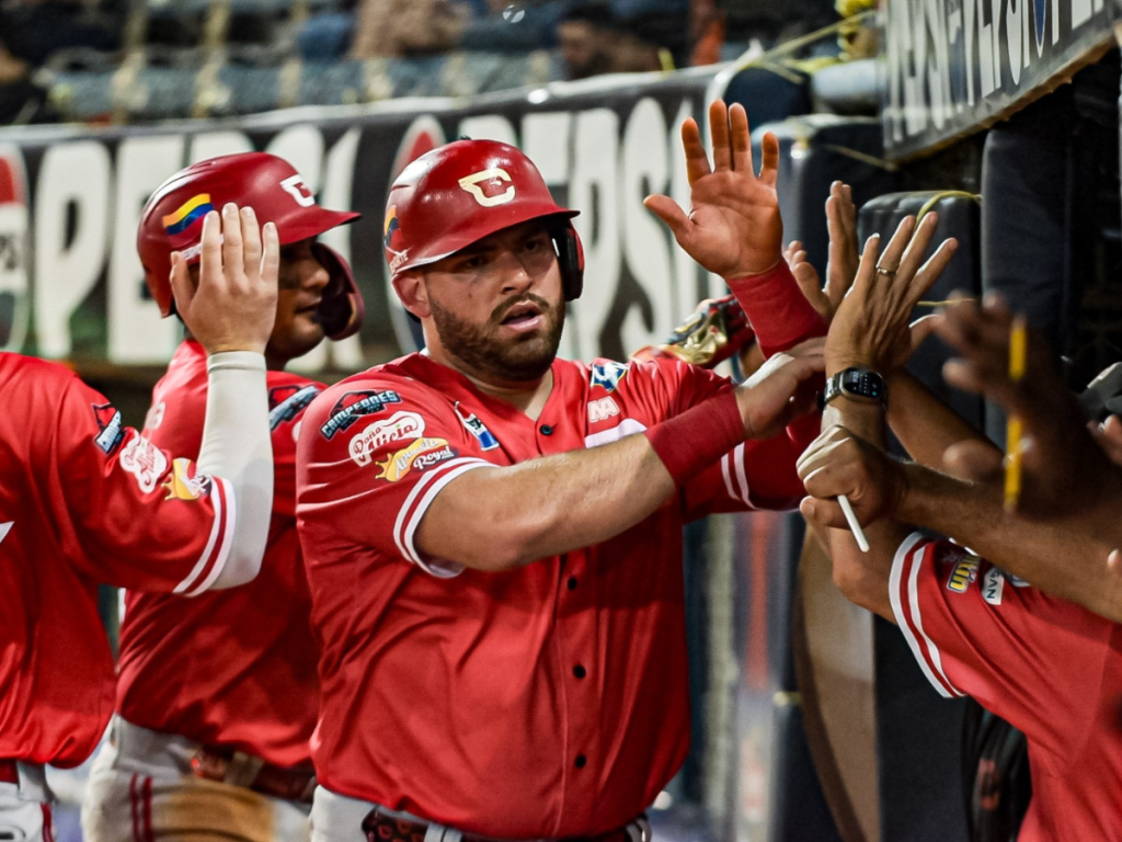 Cardenales-de-Lara-no-permitio-el-vuelo-aguilucho.png