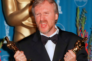 Cuando-James-Cameron-fue-a-conocer-a-su-idolo-Stanley.png
