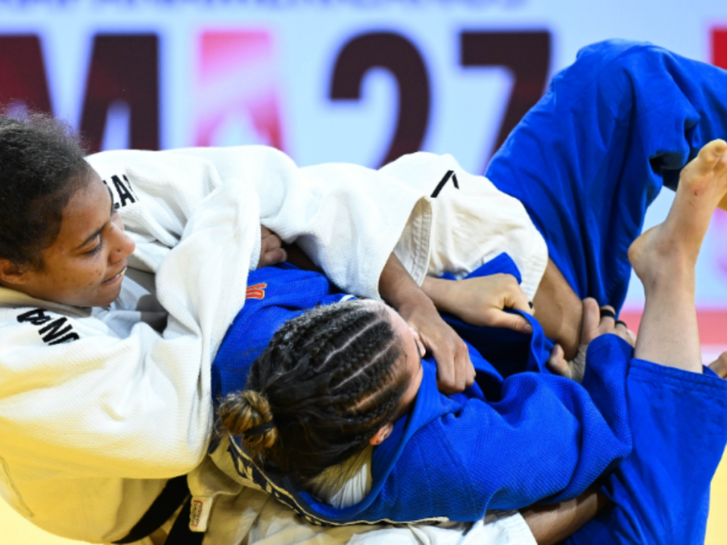 Leomaris-Ruiz-gana-historica-medalla-mundial.png