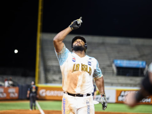Moises-Gomez-arribo-a-30-vuelacercas-en-la-LVBP.png