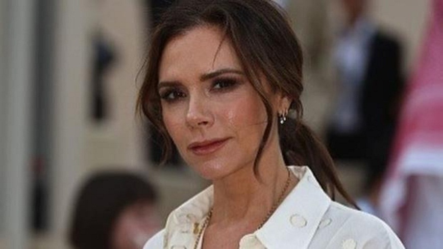 Victoria-Beckham-explico-por-que-se-quito-los-implantes-mamarios.jpg