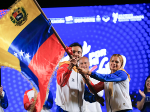 Abanderados-los-atletas-de-Juegos-Bolivarianos.png
