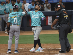 Alexi-Amarista-llego-a-50-jonrones-en-la-LVBP.png