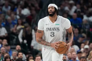 Anthony-Davis-podria-salir-de-Mavericks-en-esta-campana.webp.webp