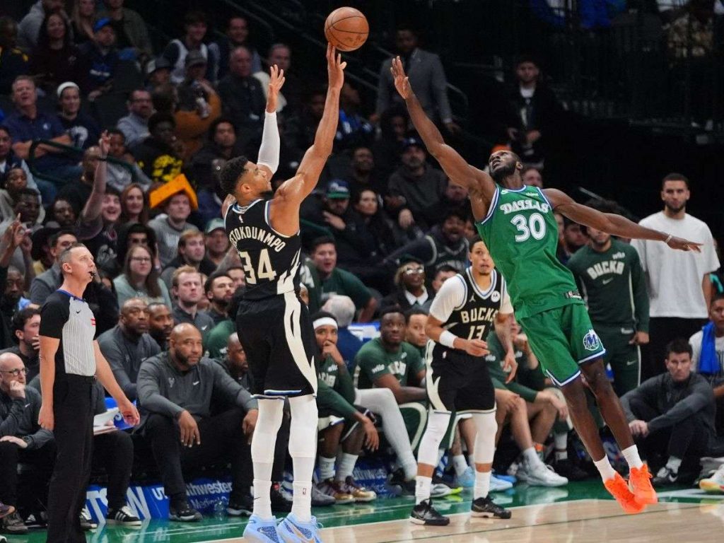 Bucks-vencio-por-lo-minimo-a-los-Mavs.jpg
