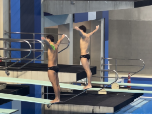 Clavados-debuto-con-oro-y-plata-en-trampolin.png