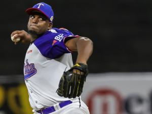 Dominicano-Luis-Pena-es-el-rey-de-los-ponches-de.png