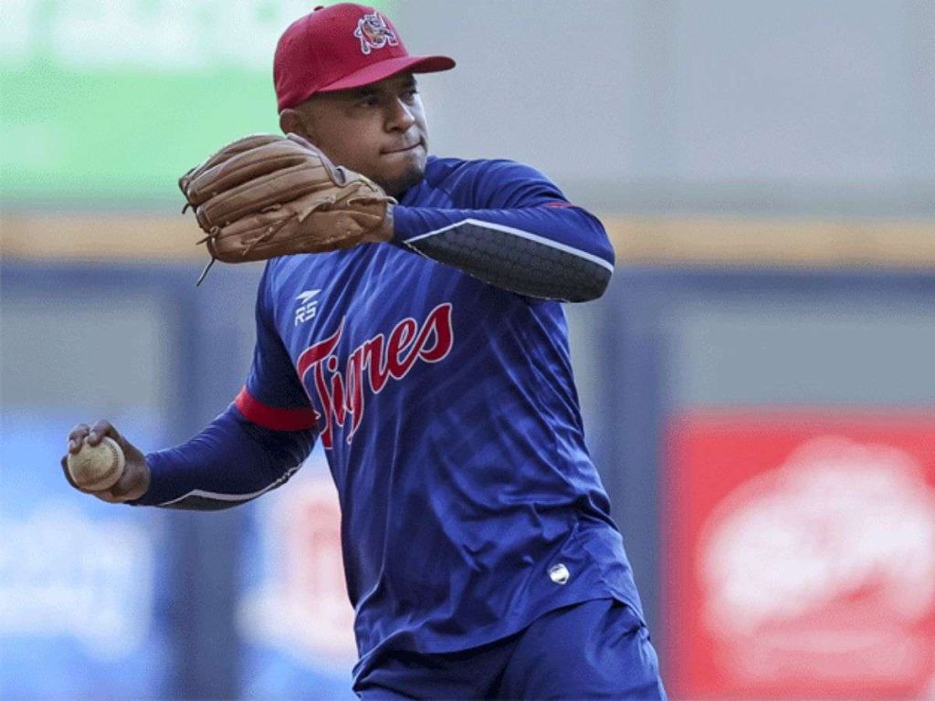 Eduardo-Escobar-El-beisbol-es-100-duro.jpg