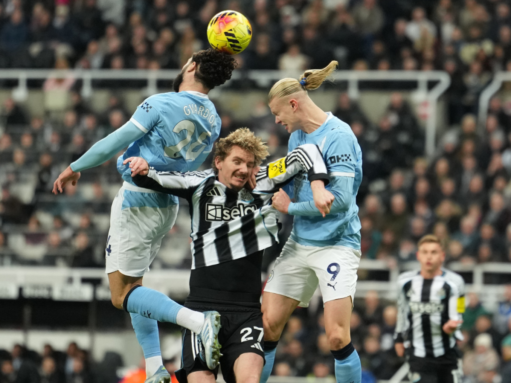 El-City-no-pudo-con-Newcastle-y-Chelsea-es-nuevo.png