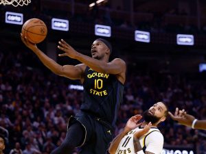 Jimmy-Butler-brillo-en-el-dominio-de-Warriors.jpg