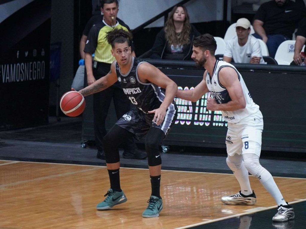 Jose-Ascanio-brilla-en-la-Liga-Nacional-Argentina.jpg