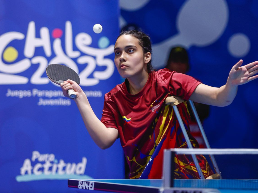 Maria-Celis-sumo-bronce-en-paratenis-de-mesa.png