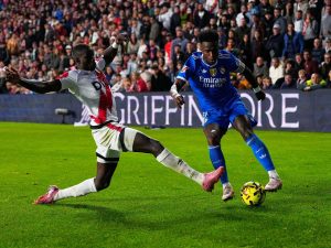 Real-Madrid-saco-un-empate-en-Vallecas.jpg