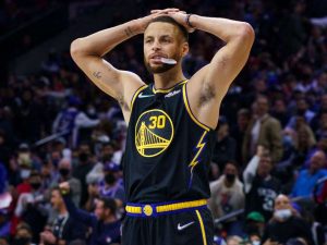 Stephen-Curry-cae-lesionado-en-derrota-de-Warriors.jpg