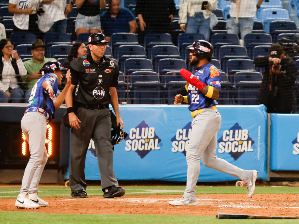 Tigres-se-van-victorioso-tras-epica-accion-en-el-final.png