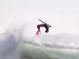 Venezuela-surfeara-en-los-Bolivarianos.jpg