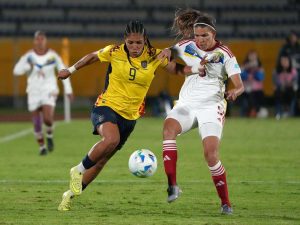 Vinotinto-Femenina-empato-con-Ecuador.jpg
