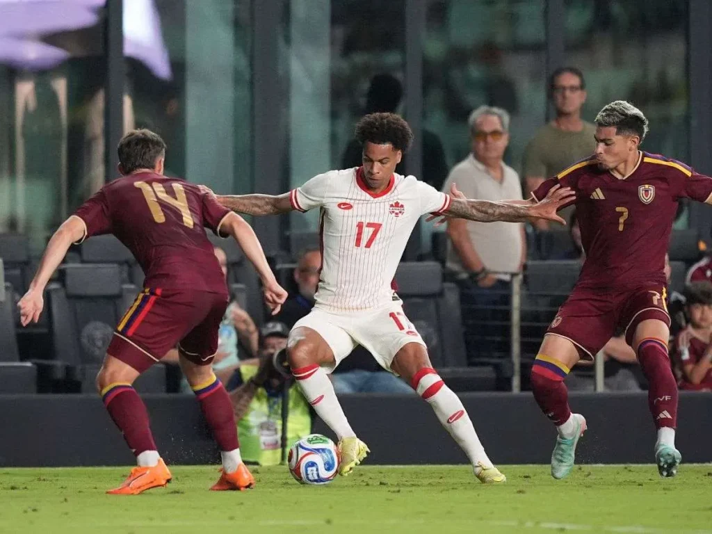 Vinotinto-no-pudo-tomar-revancha-ante-Canada.jpg