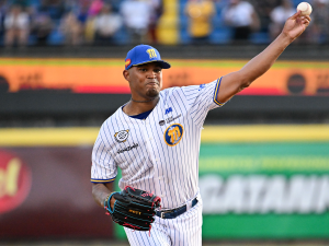 Yohander-Mendez-a-reencontrarse-en-su-regreso-a-Magallanes.png