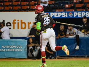 Alejandro-Mejia-En-cualquier-momento-iba-a-salir-el-jonron.png