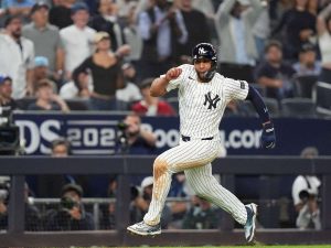 Amed-Rosario-acuerda-con-los-Yankees-por-un-ano.jpg
