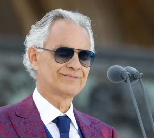 Andrea-Bocelli-pronuncio-en-2025-un-muy-comentado-y-viral.webp.webp