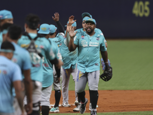 Bravos-sigue-castigando-al-Caracas.png