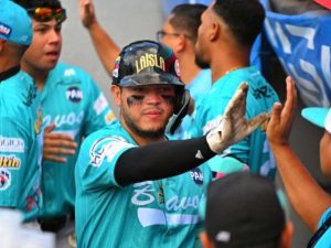 Bravos-vence-y-sigue-comodo-en-la-cima.jpg