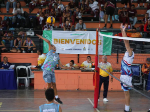 Carabobo-y-Barinas-primeros-ganadores-en-voleibol-comunal.png