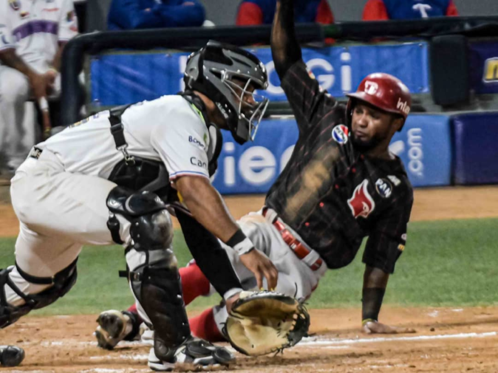 Cardenales-defendio-su-ventaja-y-se-hizo-con-el-triunfo.png