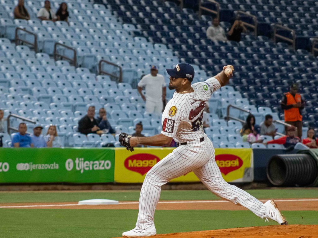 Cardenales-se-enfoco-en-fortalecer-su-pitcheo-durante-el-Draft.png
