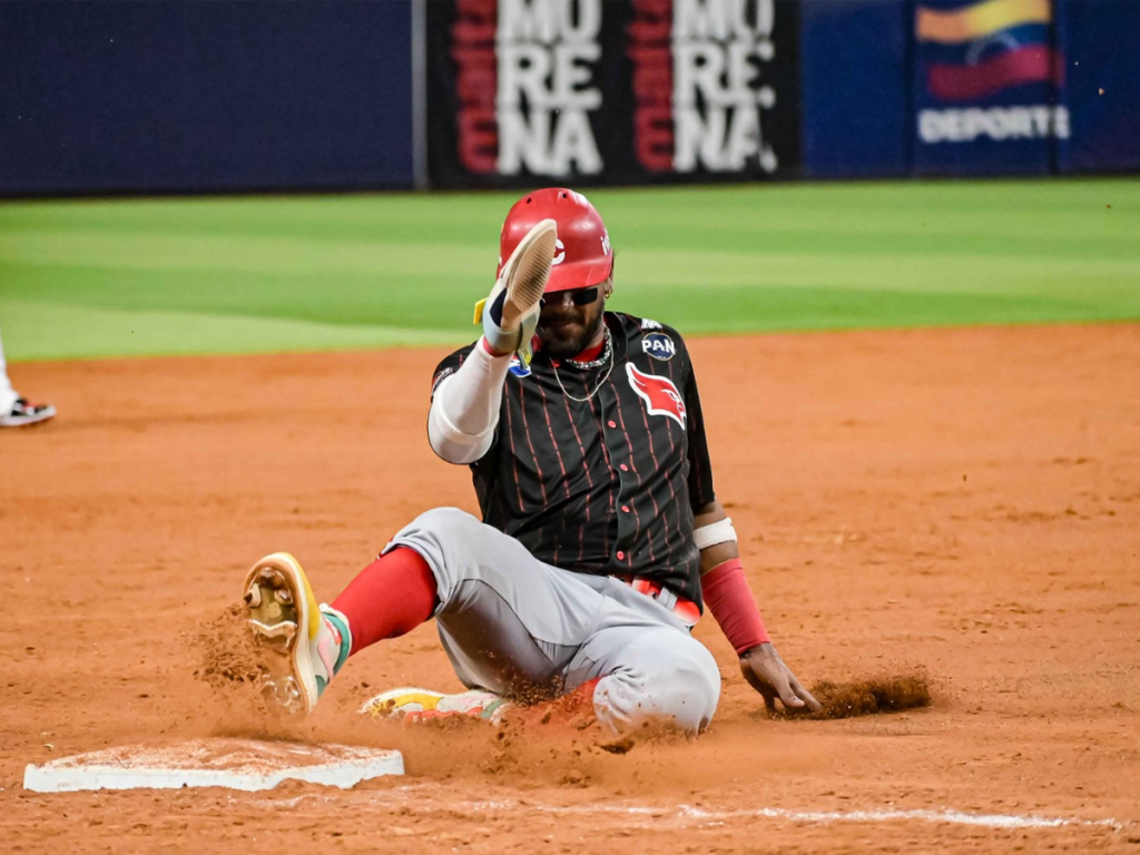 Danry-Vasquez-da-credito-al-sacrificio-por-sus-500-hits.png