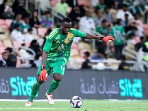 Edouard-Mendy-seguira-con-el-Al-Ahli.jpg