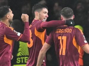 La-Roma-se-hizo-grande-y-goleo-al-Celtic.png