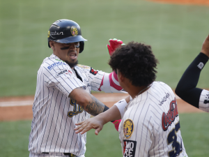 Leones-gana-el-ultimo-duelo-entre-los-Eternos-Rivales.png
