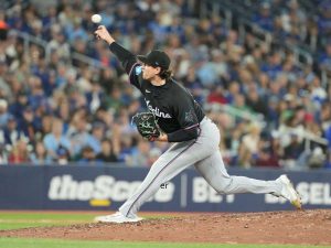 Mets-apuestan-por-la-experiencia-de-Mike-Baumann.jpg