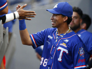 Oswaldo-Cabrera-se-incorpora-a-las-filas-de-los-Tigres.png